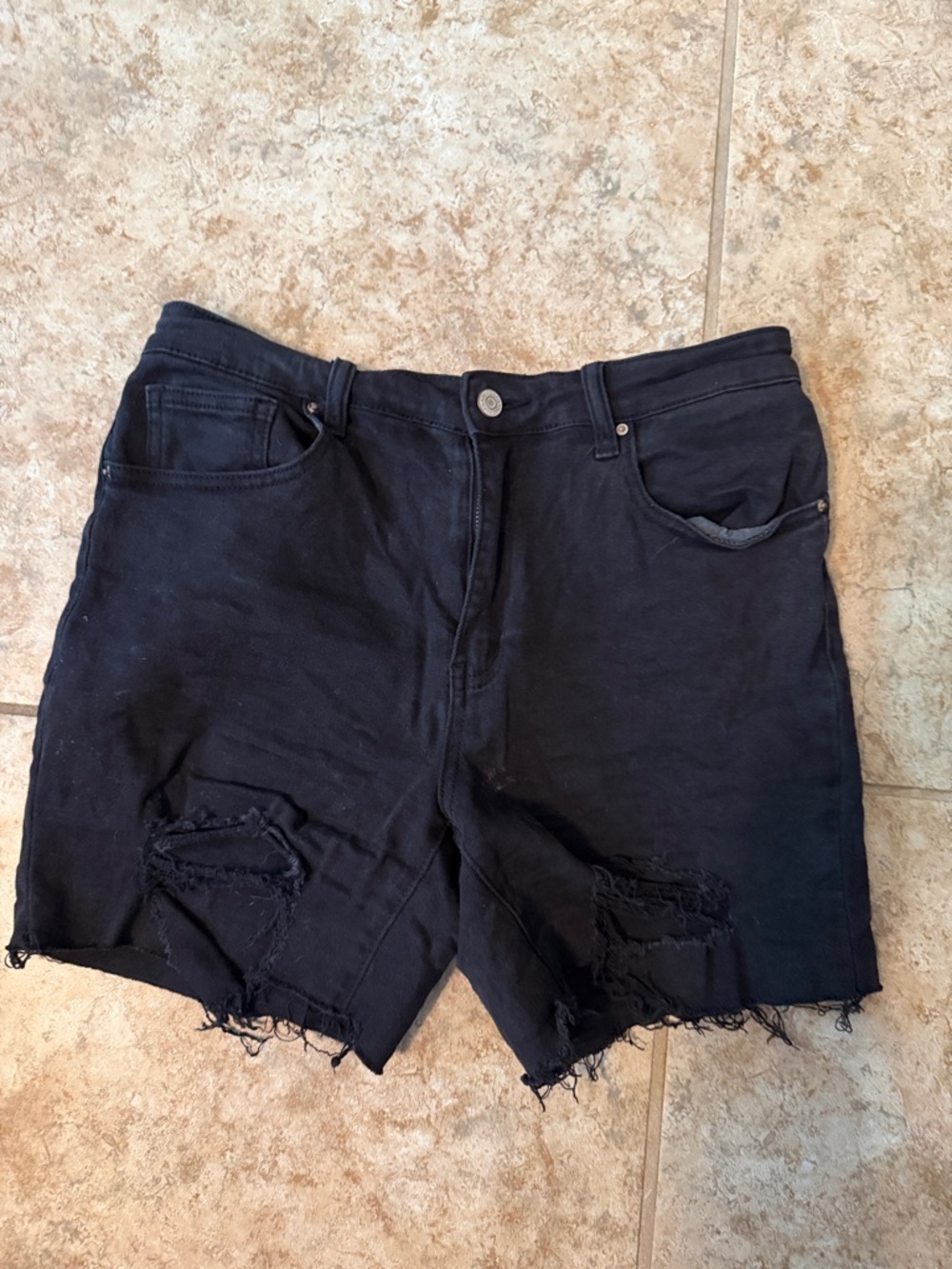 Zenana Outfitters Black High-Waist Distressed Denim Shorts